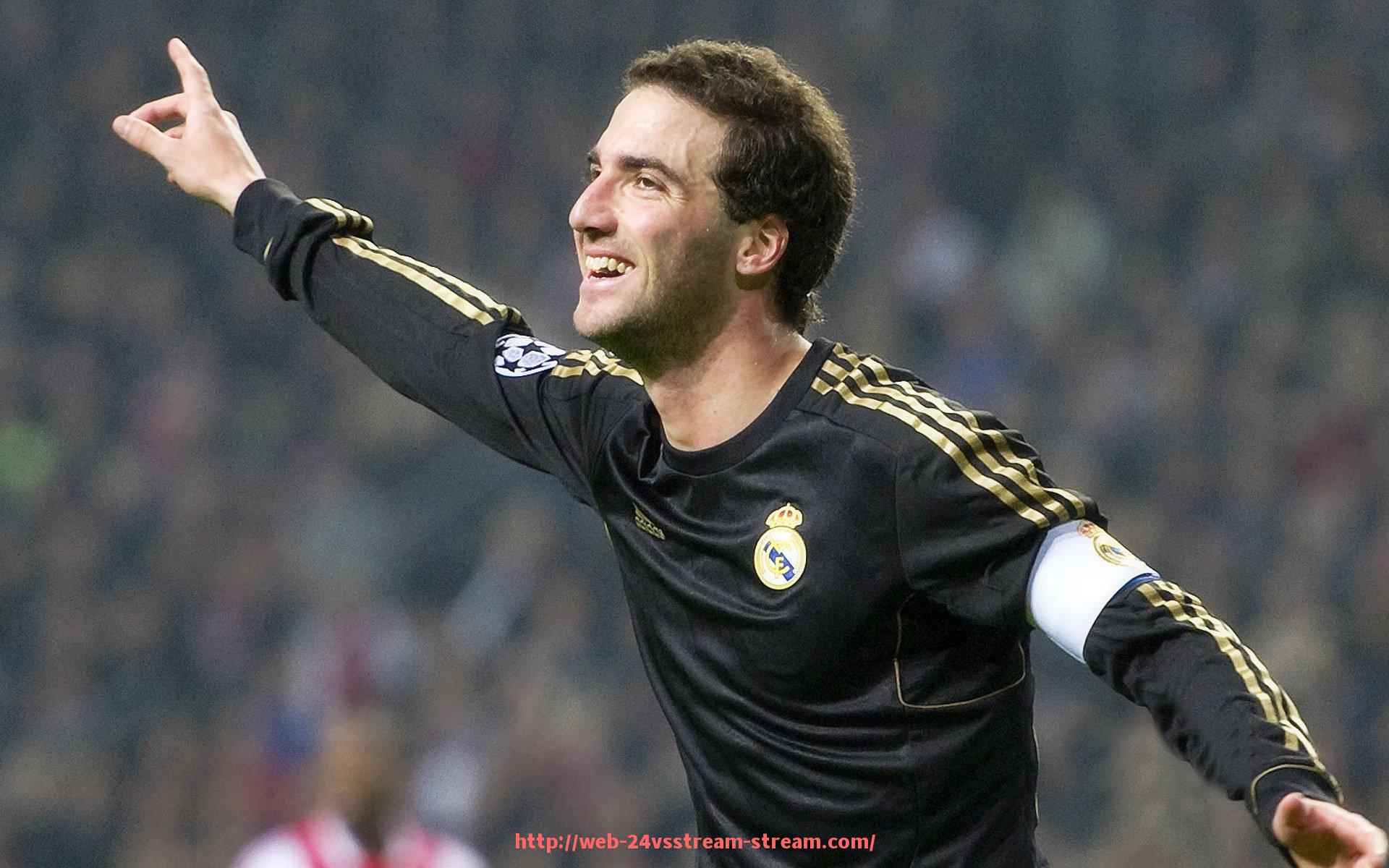 24VS体育直播-世俱杯赛事裁判判罚标准及争议案例